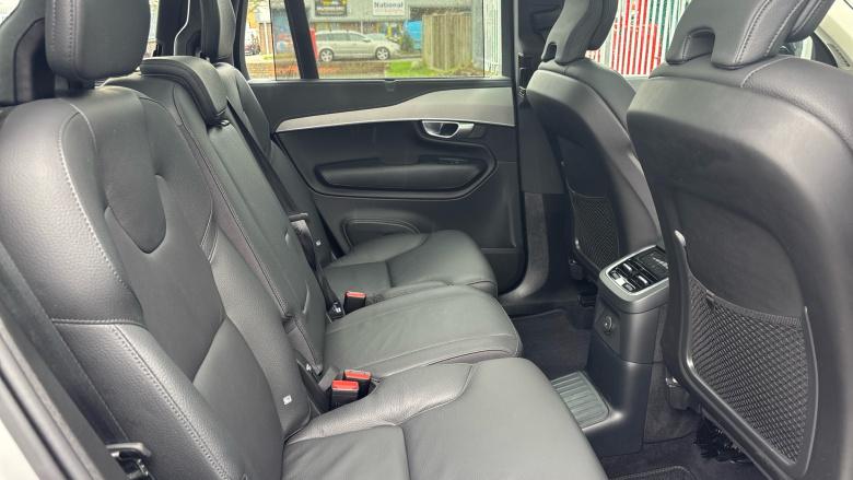 Volvo XC90 2.0 T8 [455] RC PHEV Plus Dark 5dr AWD Geartronic Estate